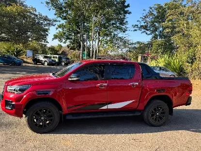 Picture of Toyota Hilux 2024