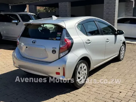 Picture of Toyota Aqua 2017