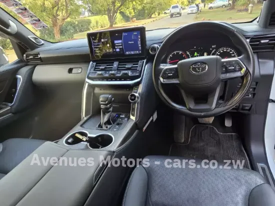 Picture of Toyota Land Cruiser 2025