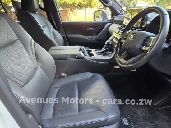 Picture of Toyota Land Cruiser 2025