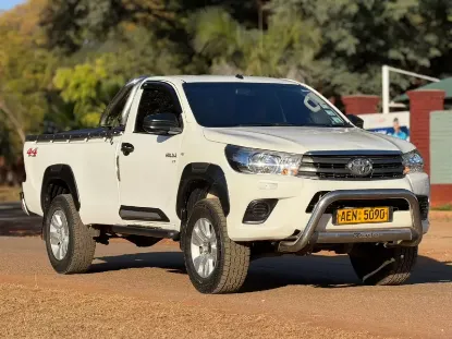 Picture of Toyota Hilux 2017