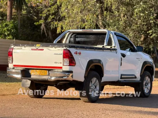 Picture of Toyota Hilux 2017