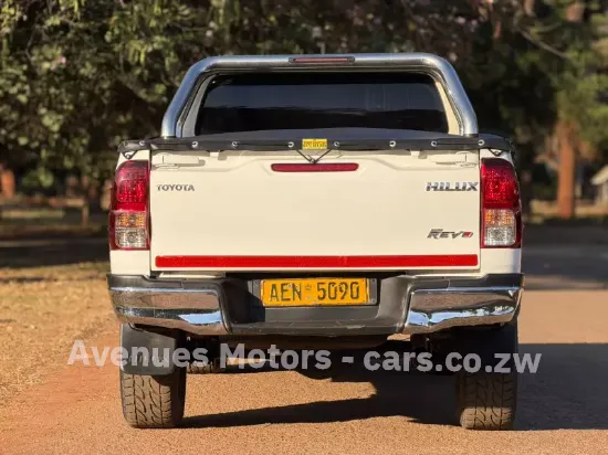 Picture of Toyota Hilux 2017