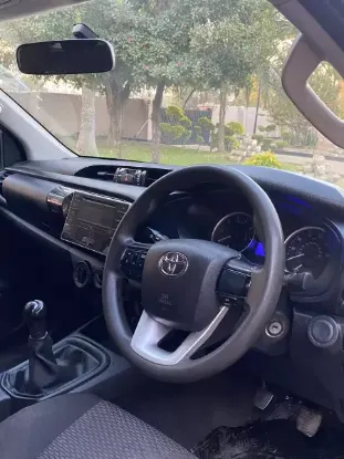 Picture of Toyota Hilux 2016