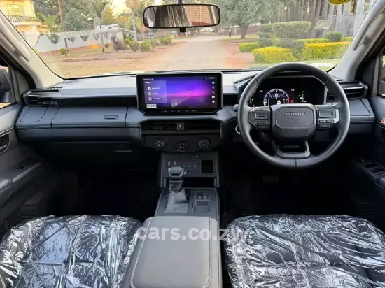Picture of Toyota Hilux 2026