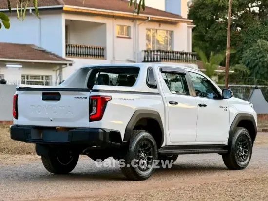 Picture of Toyota Hilux 2026