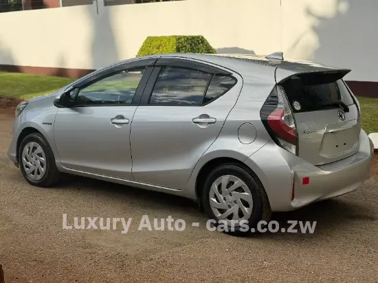 Picture of Toyota Aqua 2018