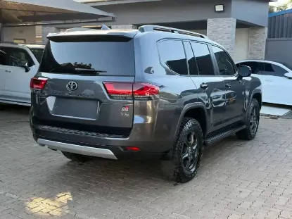 Picture of Toyota Land Cruiser 2023