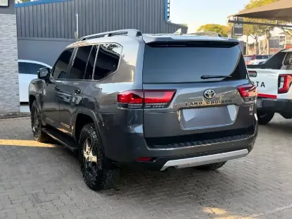 Picture of Toyota Land Cruiser 2023