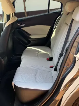 Picture of Mazda Axela 2017
