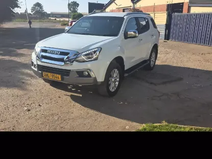 Picture of Isuzu Mu-X 2018