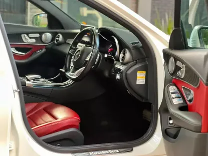 Picture of Mercedes Benz C-Class 2023
