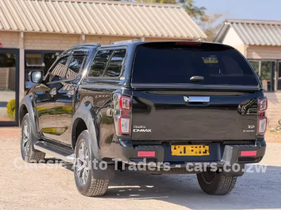 Picture of Isuzu KB300 2022