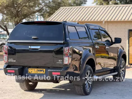 Picture of Isuzu KB300 2022