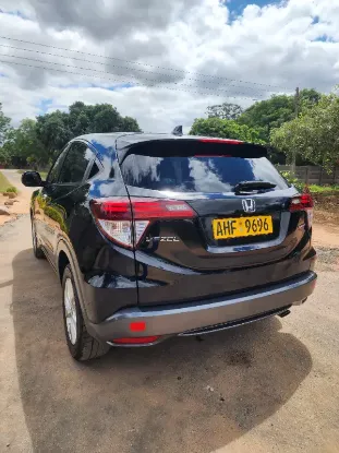 Picture of Hybrid Mid SUVs: Honda Vezel