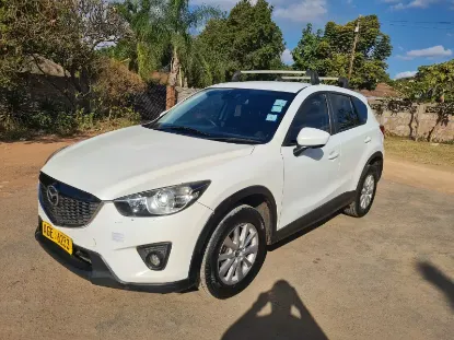 Picture of Mid SUVs: Honda Vezel Hybrid, Mazda CX5, Nissan Xtrail T32
