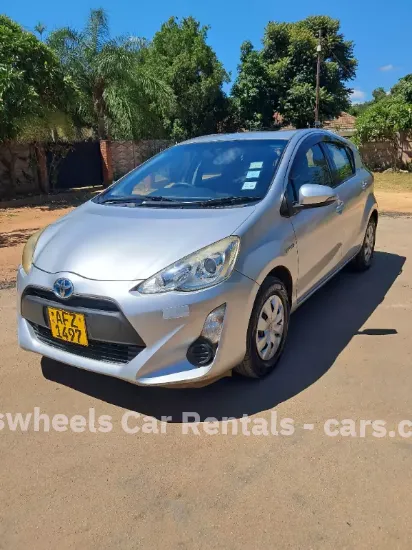Picture of Fuel Savers (Hybrid): Toyota Aqua