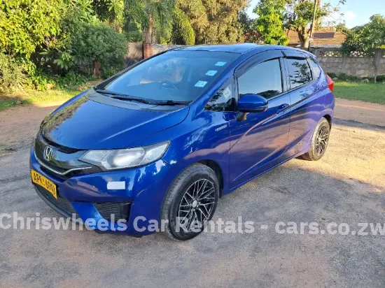 Picture of Hybrid Hatchbacks: Honda Fit Hybrid GP5