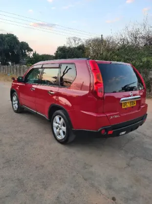 Picture of Mid SUVs: Nissan Xtrail T31, Nissan Dualis, Nissan Juke