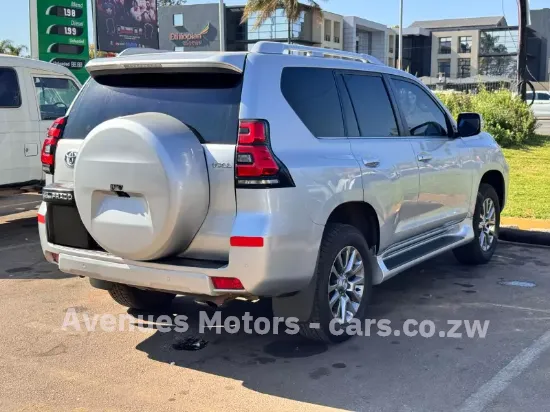 Picture of Toyota Prado 2021