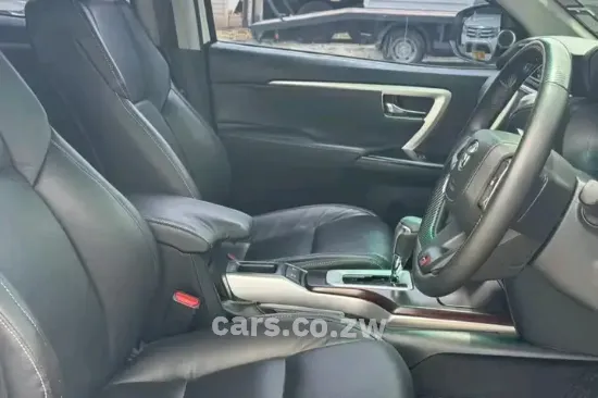 Picture of Toyota Fortuner 2019