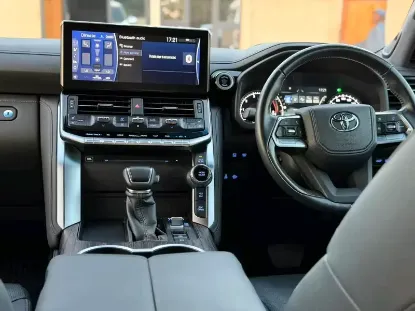 Picture of Toyota Land Cruiser 2023
