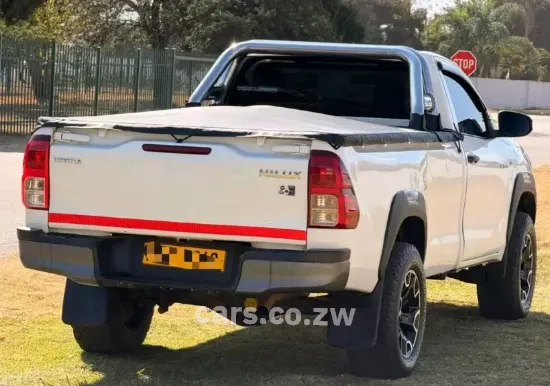 Picture of Toyota Hilux 2020