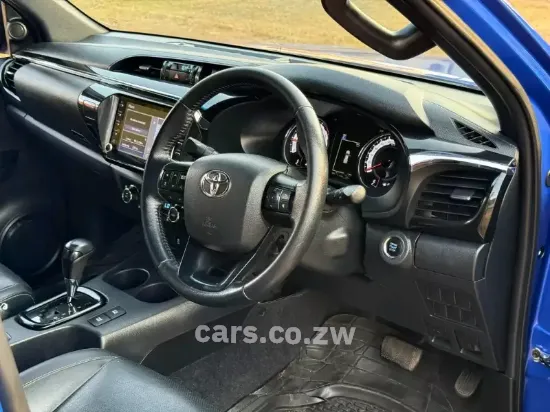 Picture of Toyota Hilux 2020