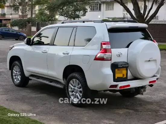 Picture of Toyota Prado 2017