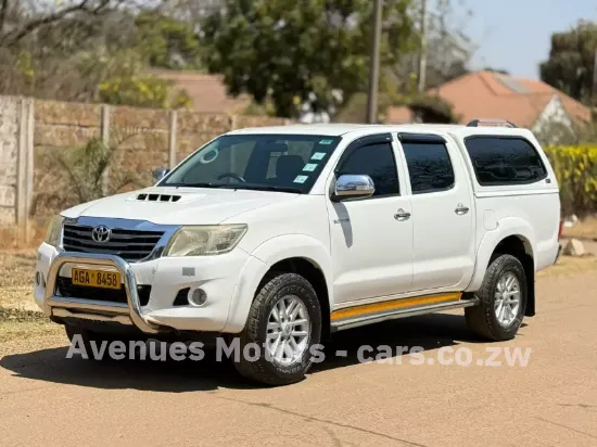 Picture of Toyota Hilux 2014