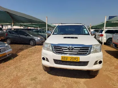 Picture of Toyota Hilux 2013