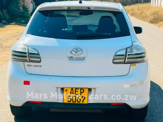 Picture of Toyota Blade 2007