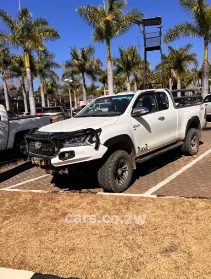 Picture of Toyota Hilux 2017