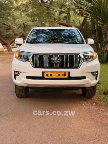 Picture of Toyota Prado 2020