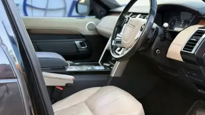 Picture of Land Rover Discovery 2020
