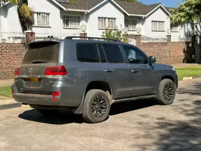 Picture of Toyota Land Cruiser 2018