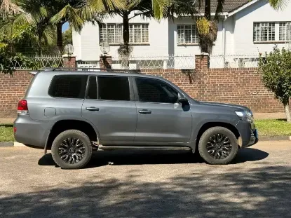 Picture of Toyota Land Cruiser 2018