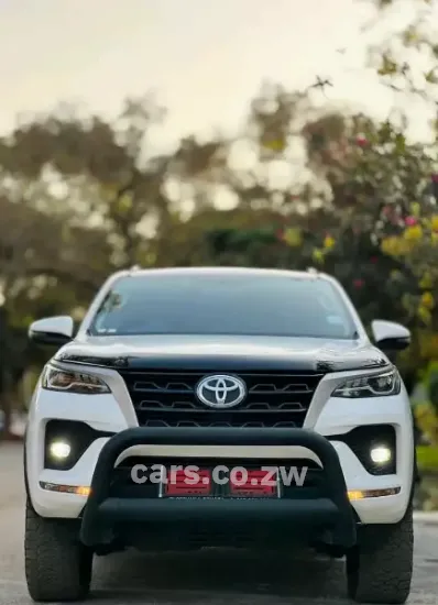 Picture of Toyota Fortuner 2021