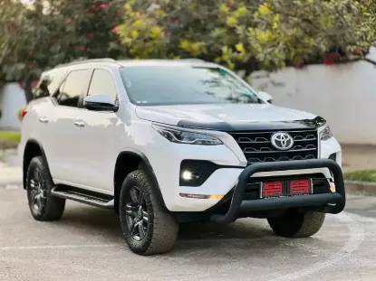 Picture of Toyota Fortuner 2021