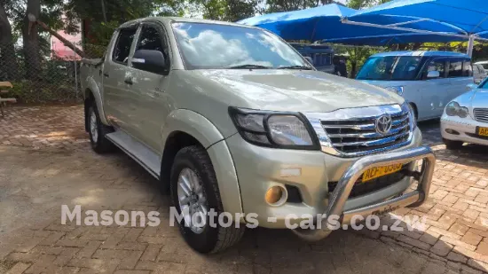 Picture of Toyota Hilux 2016