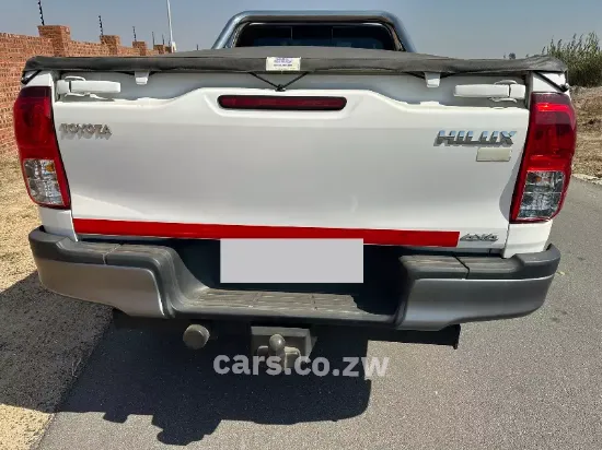 Picture of Toyota Hilux GD6 2025