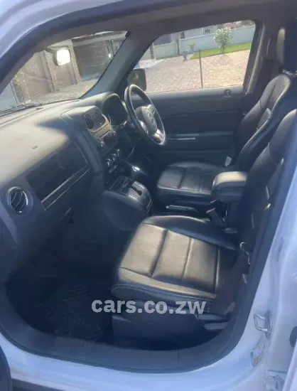 Picture of Jeep Patriot 2013