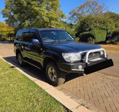 Picture of Toyota Land Cruiser 2001