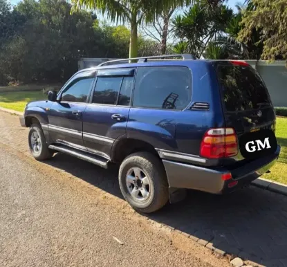 Picture of Toyota Land Cruiser 2001