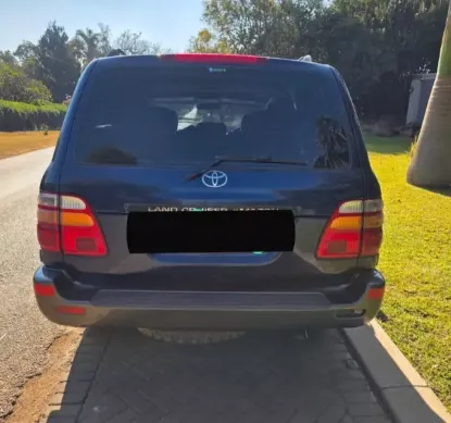 Picture of Toyota Land Cruiser 2001