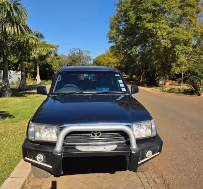 Picture of Toyota Land Cruiser 2001