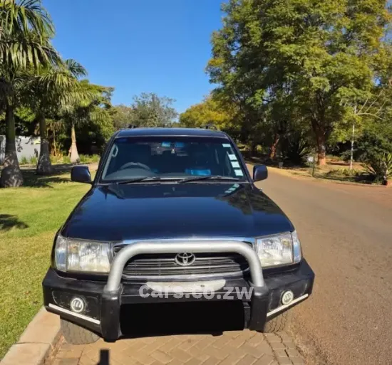 Picture of Toyota Land Cruiser 2001