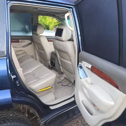 Picture of Toyota Prado 2009
