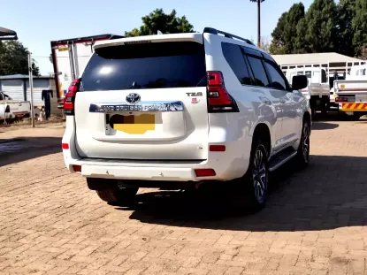 Picture of Toyota Prado 2021