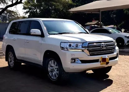 Picture of Toyota Land Cruiser 2021